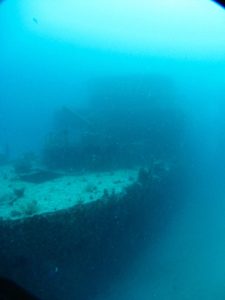 wreck dive in puerto morelos