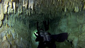 cave divers